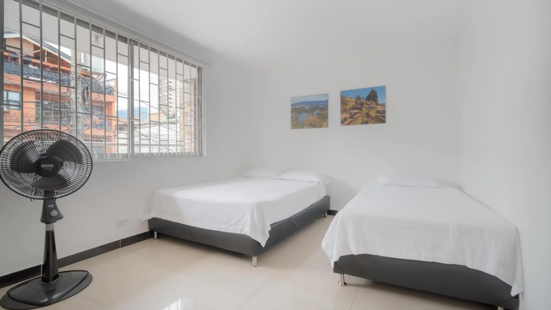 5Starhomes - Casa Encantadora En Laureles Medellin Apartment