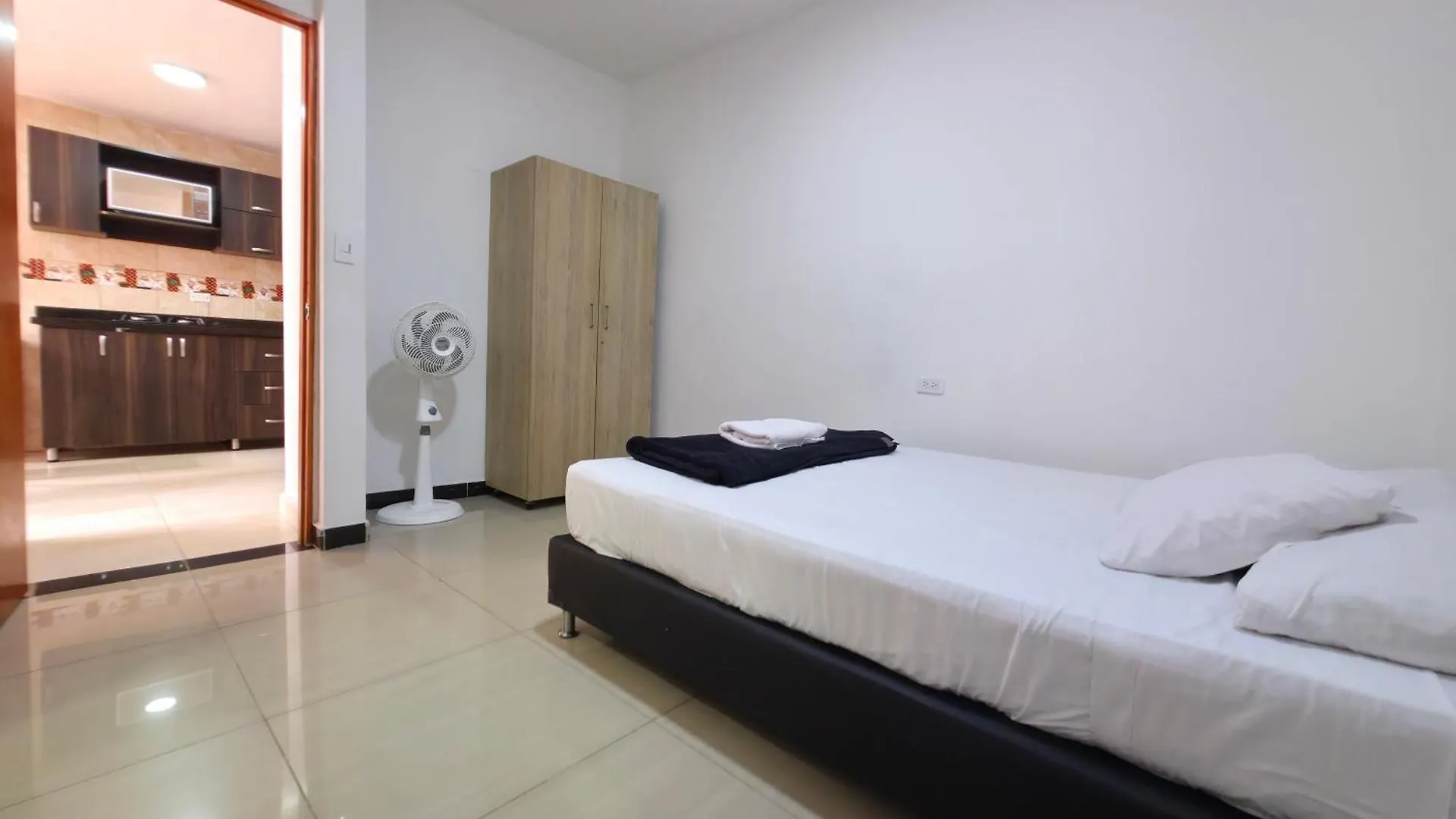 Apartamento Casa Amplia Y Comoda Cerca Del Estadio Y La 70 Medellín Colombia