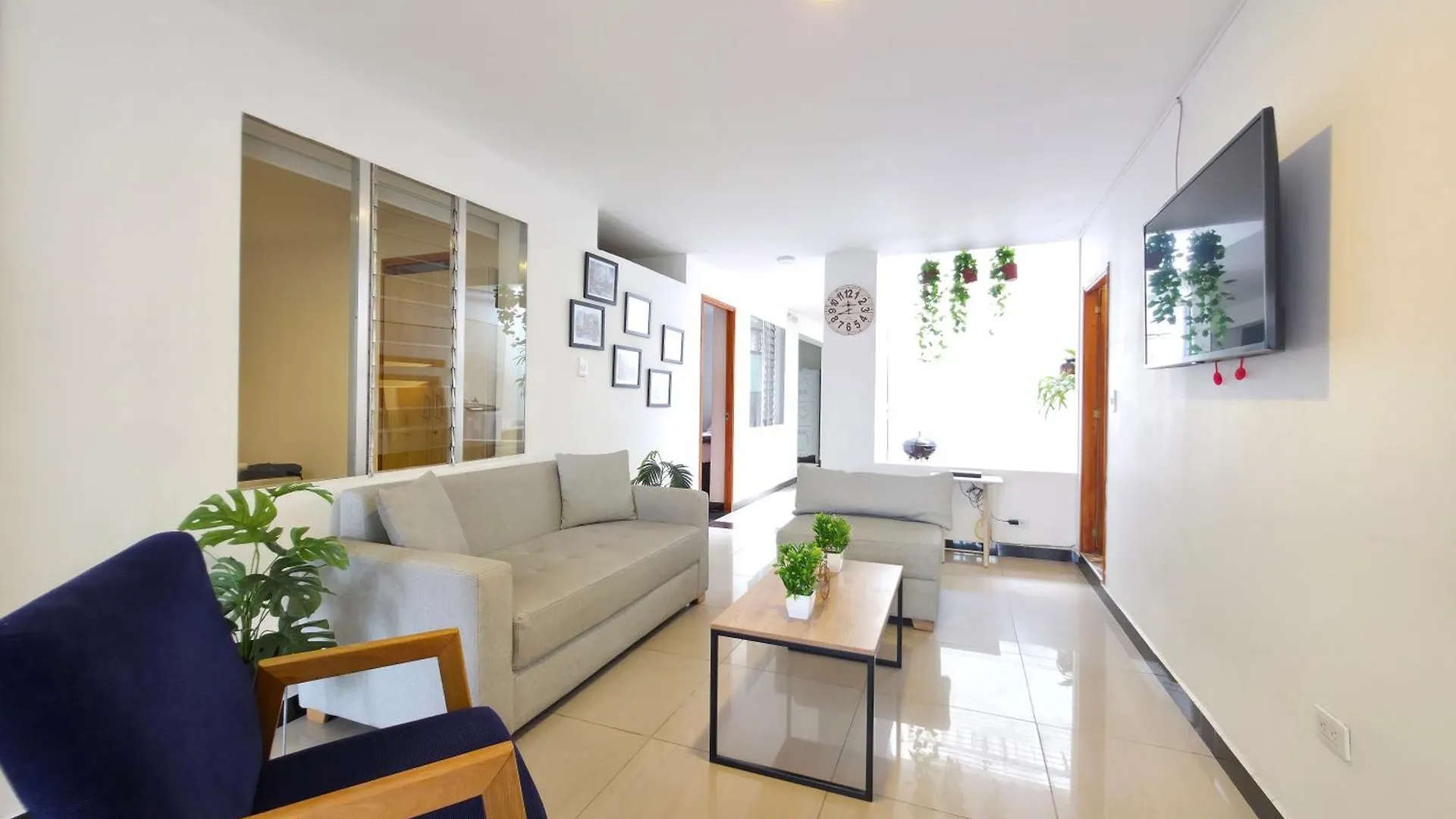 Casa Amplia Y Comoda Cerca Del Estadio Y La 70 Medellín 0*,